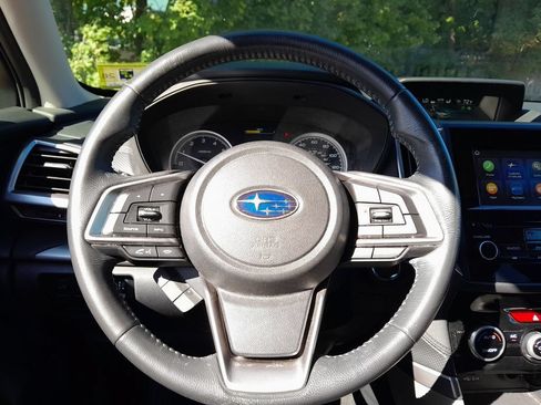Used 2019 Subaru Forester Premium AWD/4WD image 16