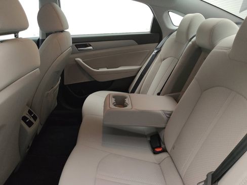 Used 2019 Hyundai Sonata SEL FWD image 18