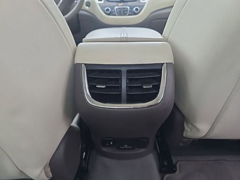 Used 2024 Chevrolet Malibu LT image 21