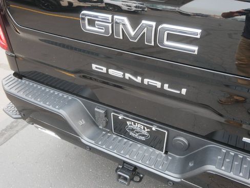 Certified 2025 GMC Sierra 1500 Denali Ultimate AWD/4WD image 11