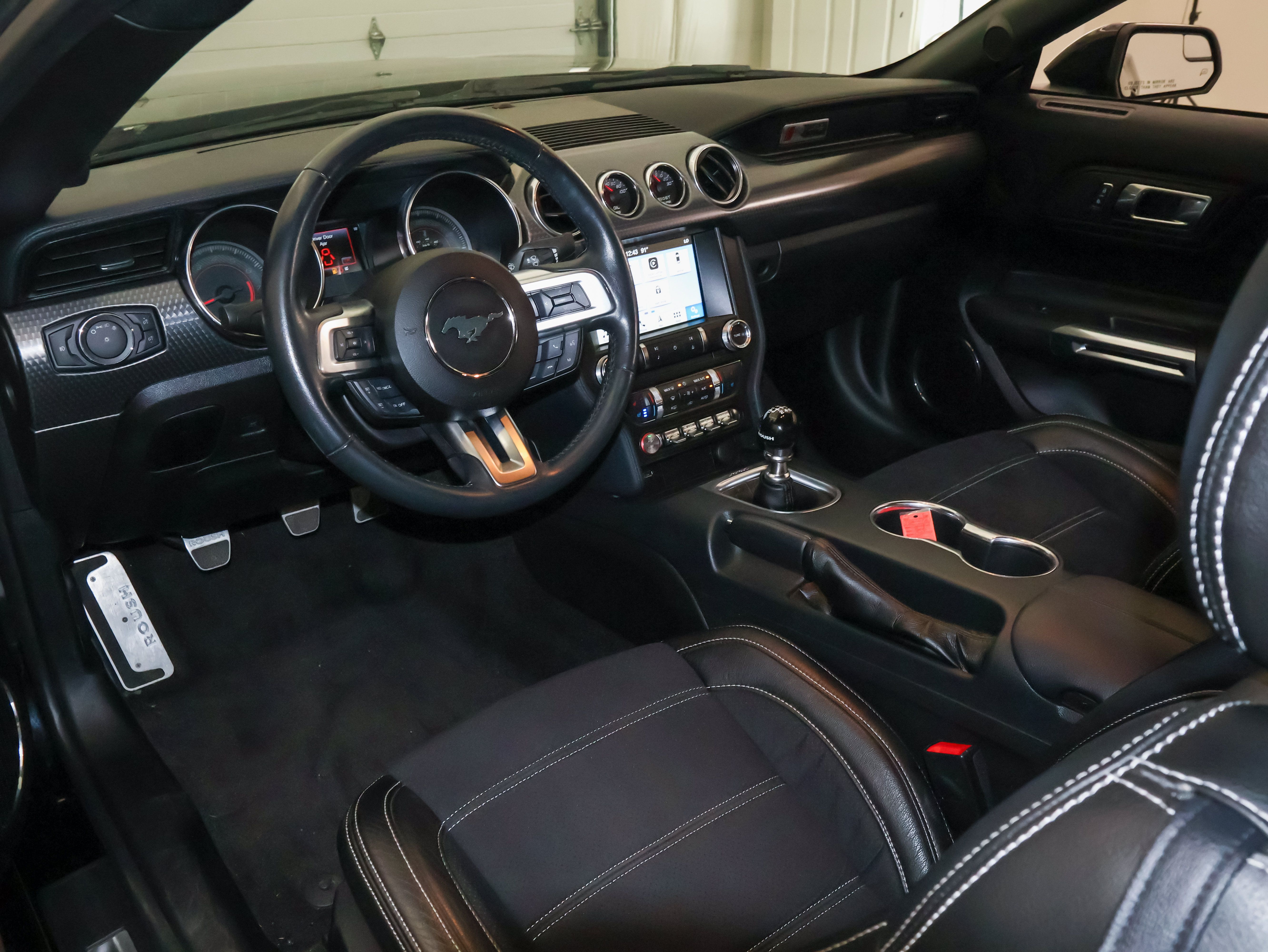 Used 2018 Ford Mustang GT Premium w/ GT Performance Package RWD image 21