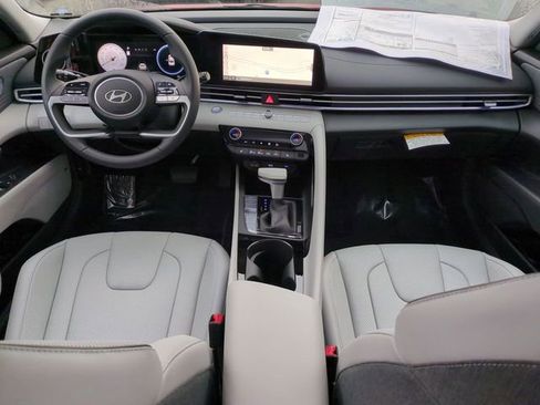 New 2026 Hyundai Elantra Limited FWD image 14