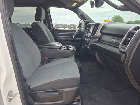 Certified 2024 RAM 2500 Big Horn AWD/4WD image 22