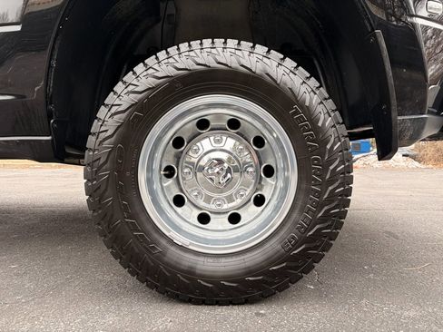 Used 2024 RAM 3500 Laramie w/ Bed Utility Group AWD/4WD image 35