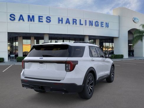 New 2026 Ford Explorer ST-Line w/ Premium Package RWD image 8