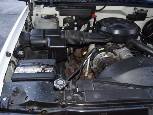 Used 1994 Chevrolet Blazer 4WD image 70