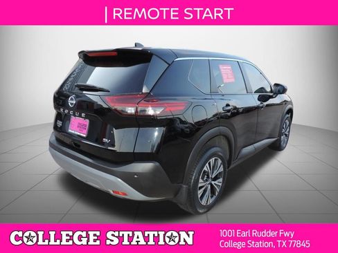 Used 2023 Nissan Rogue SV FWD image 4