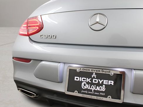 Used 2022 Mercedes-Benz C 300 Coupe image 25