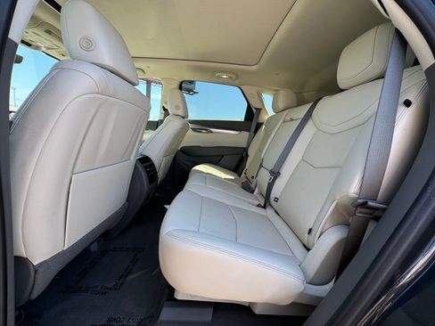 Used 2021 Cadillac XT5 Premium Luxury FWD image 35