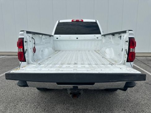 Used 2016 GMC Sierra 2500 SLE w/ SLE Fleet Preferred Package AWD/4WD image 19