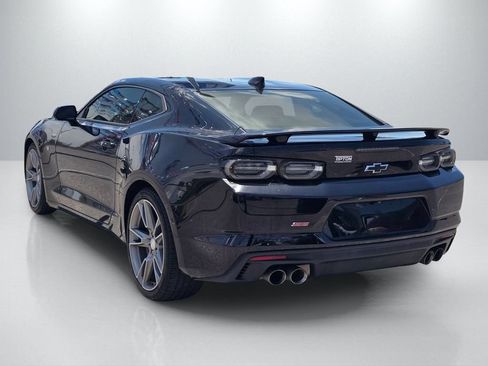 Used 2019 Chevrolet Camaro SS RWD image 7
