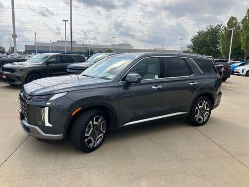 Used 2023 Hyundai Palisade Limited w/ Cargo Package AWD/4WD image 5