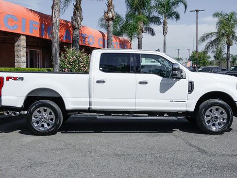 Used 2019 Ford F250 Lariat w/ Lariat Ultimate Package image 12