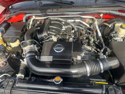 Used 2011 Nissan Xterra X image 24