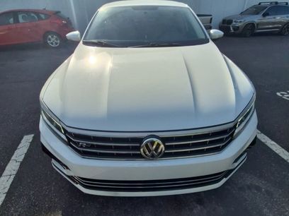 Used 2018 Volkswagen Passat 2.0T R-Line w/ R-Line Lighting Package