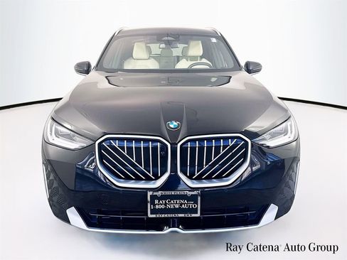 Used 2026 BMW X3 xDrive30 w/ Premium Package image 2