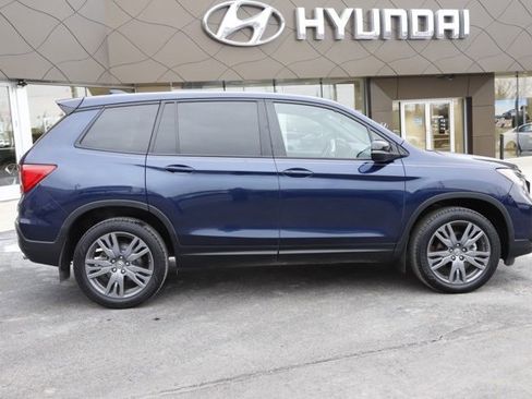 Used 2021 Honda Passport EX-L image 2