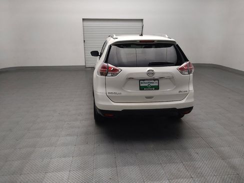 Used 2015 Nissan Rogue SV image 6