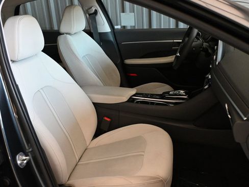 Used 2022 Hyundai Sonata SEL w/ Cargo Package FWD image 19