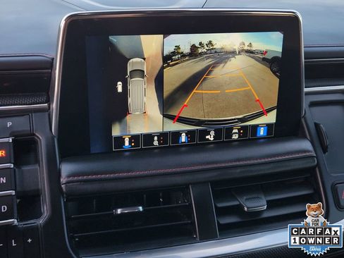 Used 2024 Chevrolet Suburban RST w/ Luxury Package image 23