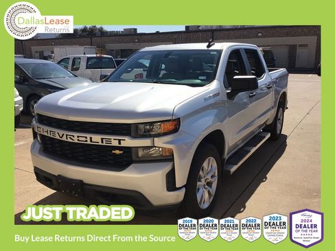 Used 2020 Chevrolet Silverado 1500 Custom w/ Custom Value Package RWD image 1
