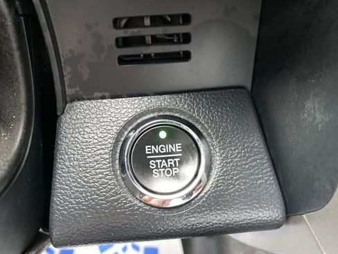 Certified 2022 Ford F350 Lariat w/ Tremor Off-Road Package image 37