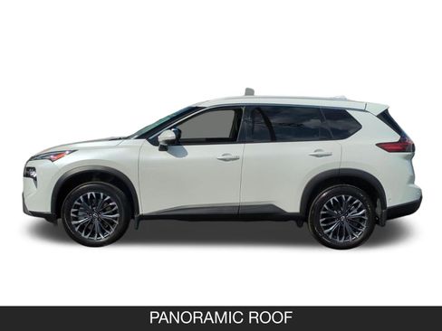 Certified 2025 Nissan Rogue SL w/ Tech Package image 5