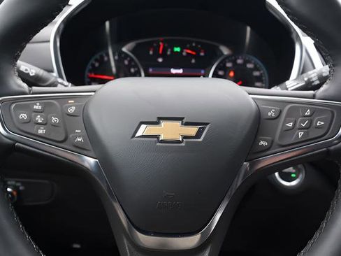Used 2024 Chevrolet Equinox LT AWD/4WD image 19