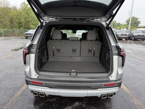 New 2026 Chevrolet Traverse LT w/ Driver Confidence Package image 7