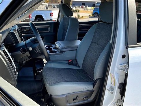 Used 2018 RAM 1500 Big Horn image 18