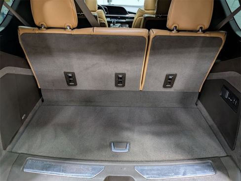 Used 2021 Cadillac Escalade Sport image 30