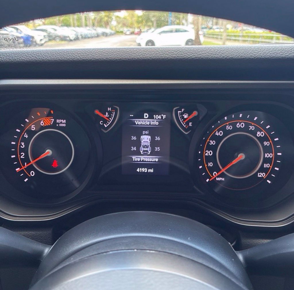 Used 2026 Jeep Wrangler Unlimited Sport AWD/4WD image 16