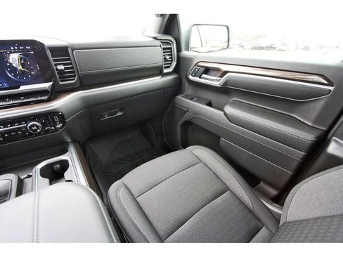 Used 2025 Chevrolet Silverado 1500 LT w/ Texas Edition Plus RWD image 12