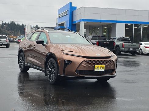 New 2026 Toyota Crown Signia image 2