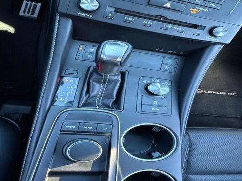 Used 2017 Lexus RC 200t F Sport image 23