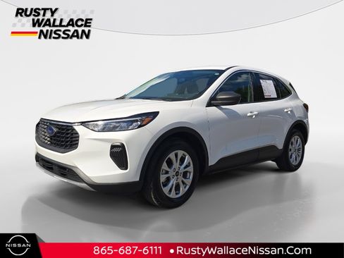 Used 2024 Ford Escape Active image 1