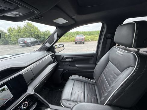 Certified 2025 GMC Sierra 1500 AT4X AWD/4WD image 26