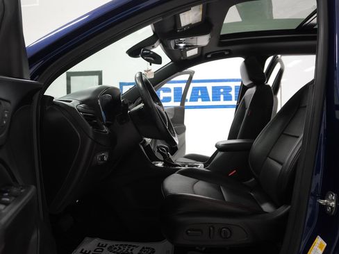 Used 2023 Chevrolet Equinox RS w/ RS Leather Package image 18