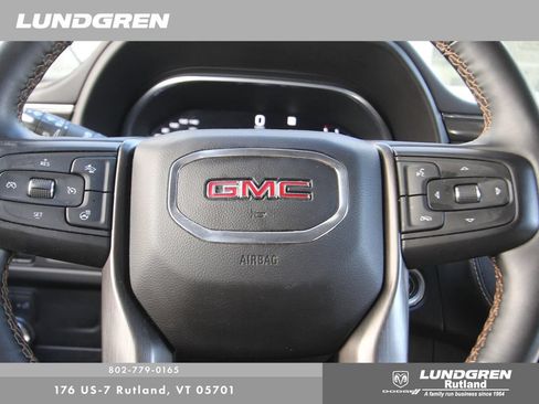 Used 2023 GMC Yukon XL AT4 AWD/4WD image 22