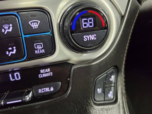 Used 2017 GMC Yukon SLT w/ Open Road Package AWD/4WD image 46