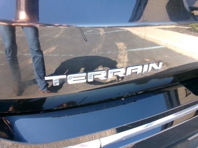 Used 2020 GMC Terrain Denali w/ GMC Pro Grade Package AWD/4WD image 29