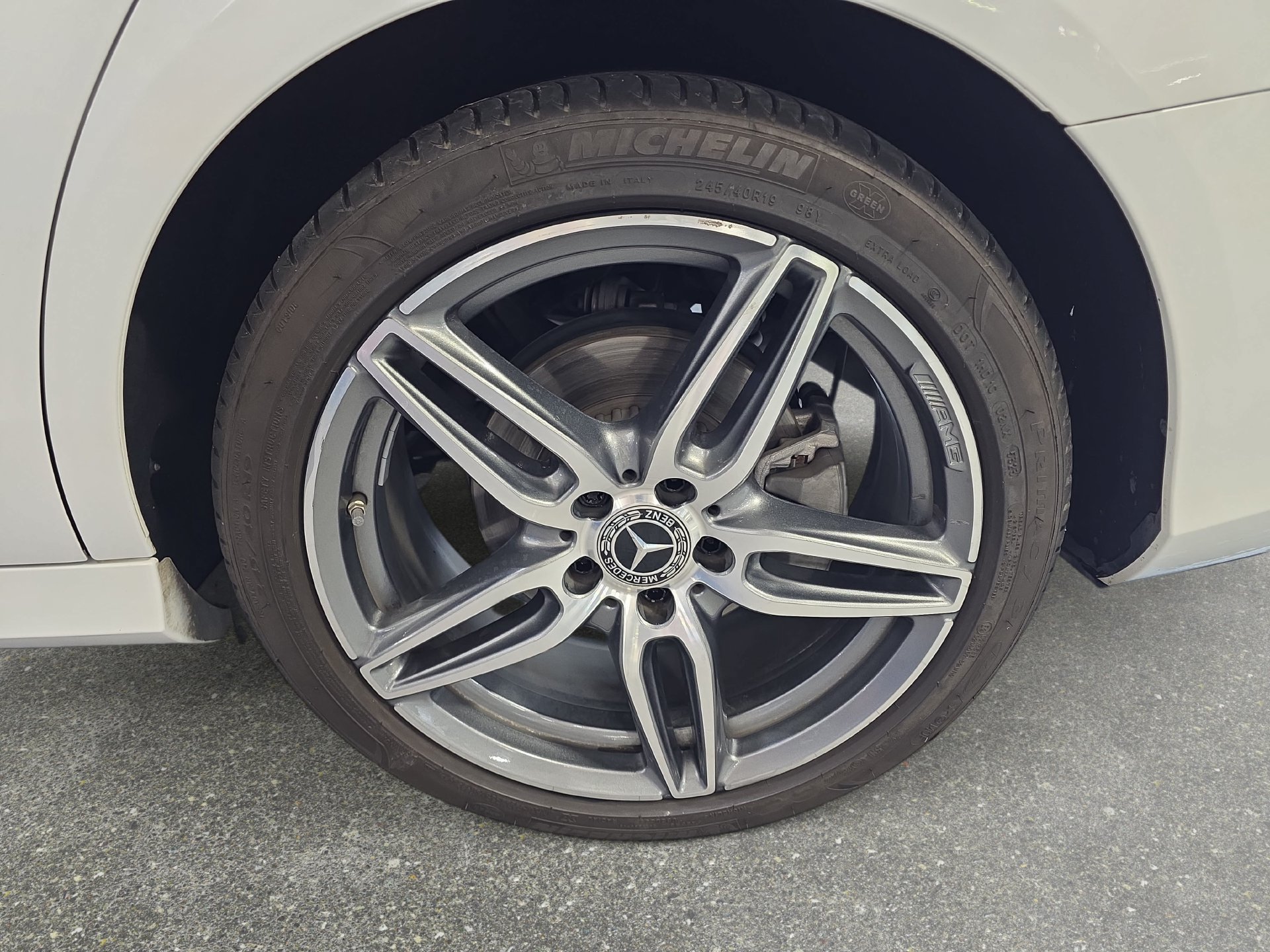 Certified 2020 Mercedes-Benz E 350 4MATIC Sedan image 31
