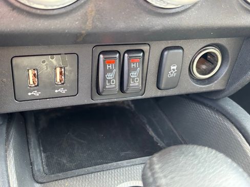 Used 2025 Mitsubishi Outlander Sport LE image 10