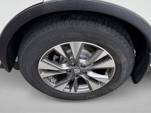 Used 2017 Nissan Murano SL w/ Cargo Package AWD/4WD image 9