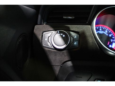 Used 2019 Ford Mustang GT Premium image 25