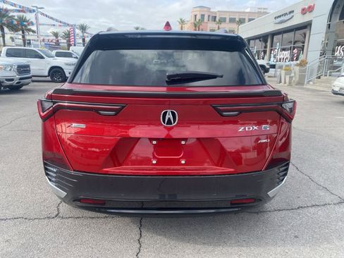 Used 2024 Acura ZDX A-Spec image 8