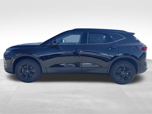 New 2025 Chevrolet Blazer LT w/ Convenience Package image 7