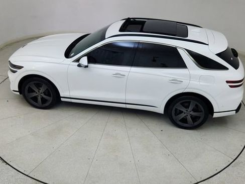 Used 2023 Genesis GV70 3.5T Sport w/ Sport Prestige Package AWD/4WD image 78