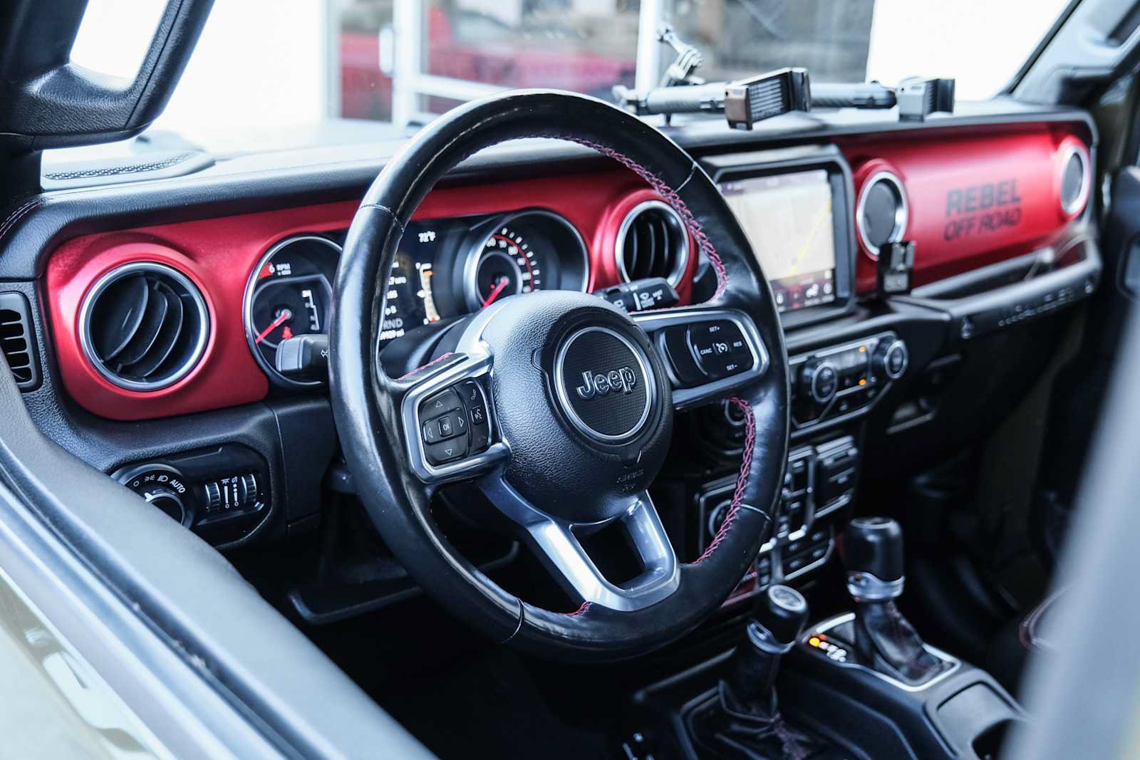 Used 2021 Jeep Wrangler Unlimited Rubicon AWD/4WD image 26