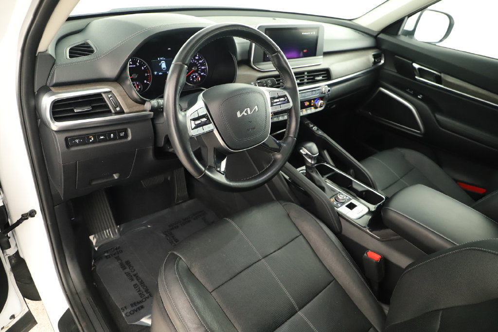 Used 2022 Kia Telluride EX w/ EX Premium Package AWD/4WD image 15